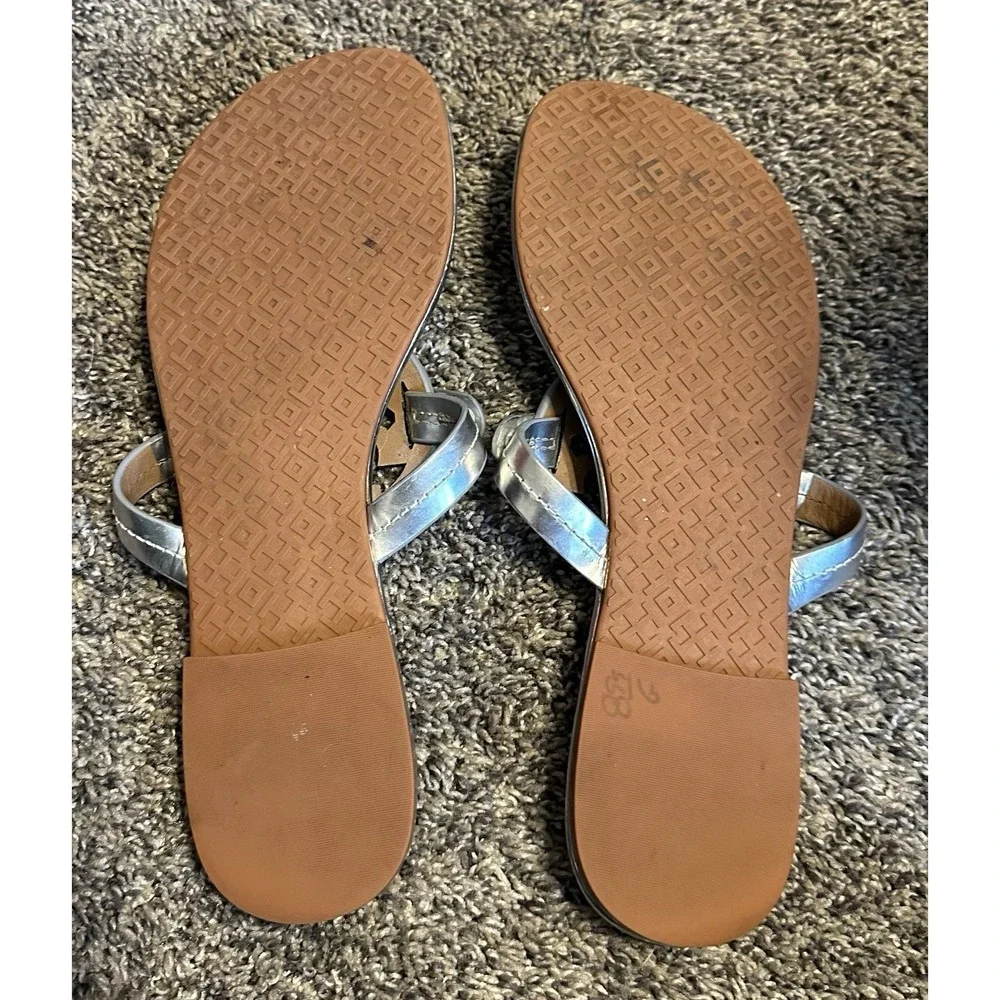 Tory Burch Miller Metallic Silver Leather Sandals - Approx size 7 (10" long) - Picture 12 of 14